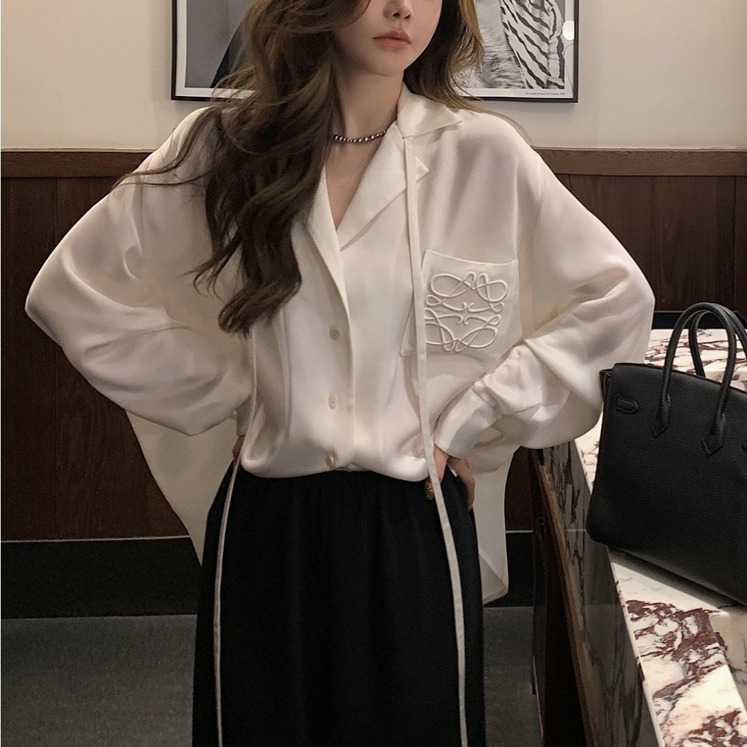 Sewing V - เสื้อผู้หญิง 2026 รุ่นใหม่ ฤดูใบไม้ผลิ ฤดูร้อน เสื้อปักลายอะซิเตท
