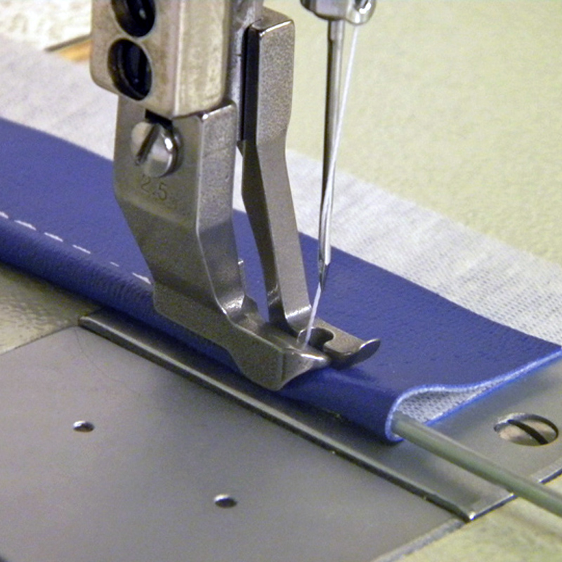 Textile Sewing Machines - ชิ้นส่วนจักรเย็บผ้าเท้าเดินอุตสาหกรรม, เท้ากด Welting, ตีนผี, ตีนผี Cording