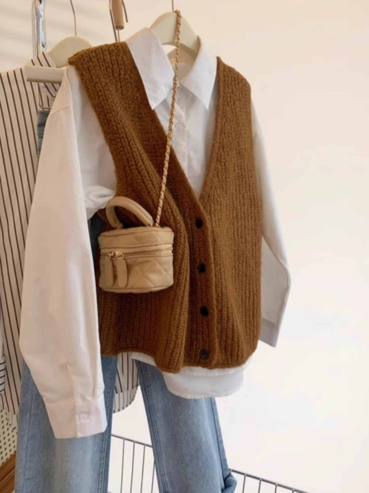 เสื้อกั๊กถักสไตล์เกาหลีไซส์ใหญ - Shoulder Pad Set In บทวิจารณ์และราคา