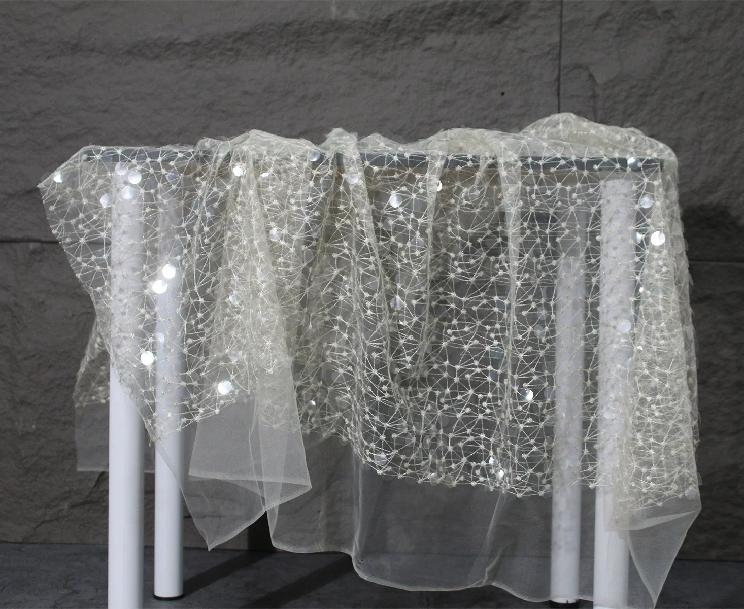 ผ้าลูกไม้ปักเลื่อม 1 หลา สำหรั - Sewing Net บทวิจารณ์และราคา